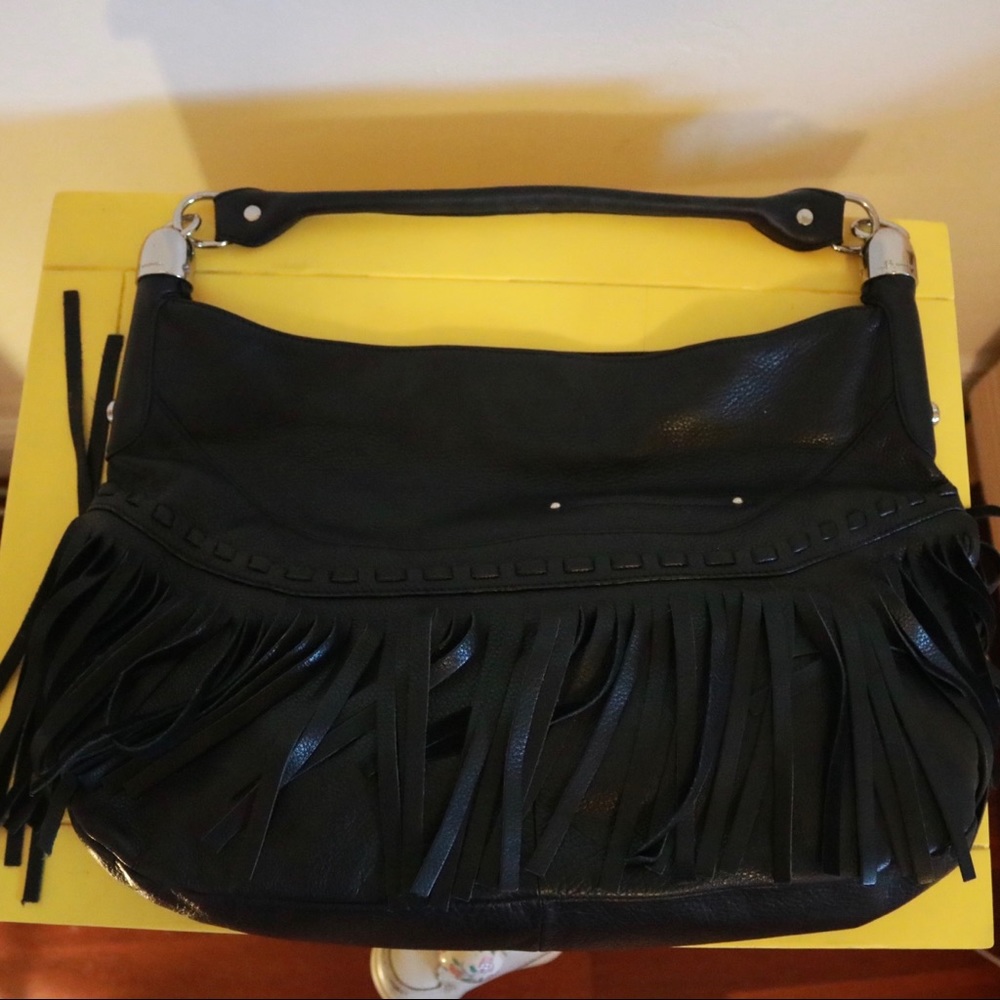 makowsky black leather fringe shoulder purse